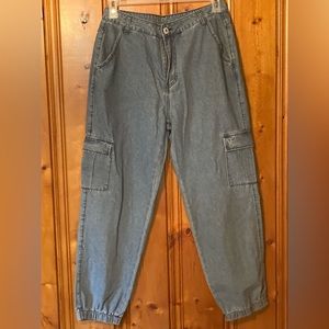 Size 12 Women’s blue jeans tags cut out but only worn once Ribbed at bottom legs